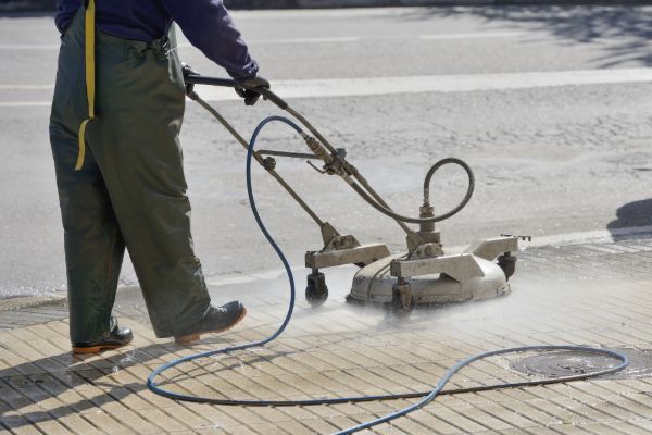 Power Washing Floor Cleaning 